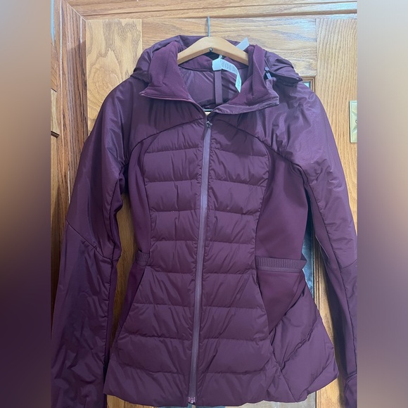 Lululemon Down For It All Jacket Casis Size 8 - Picture 5 of 9